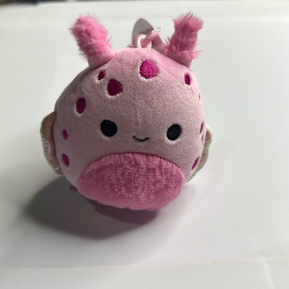 NWT Squishmallow Shabnam the Pink Sea Slug 3.5” Clip - Picture 1 of 3